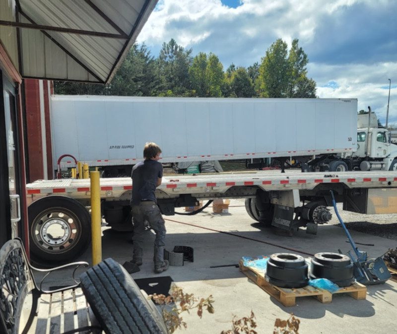 Trailer Services in Cleveland, Tennessee