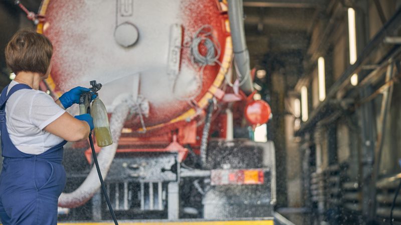 Truck Washing in Cleveland, Tennessee